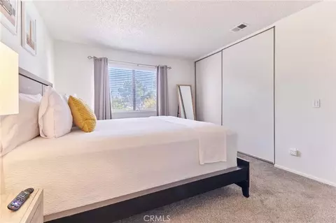 Bedroom - 345 Eisenhower Ct, Hemet, CA 92543 photo 3 of 8