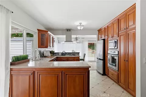 Kitchen - 1330 Turquoise, Corona, CA 92882 photo 2 of 8