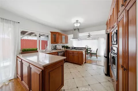 Kitchen - 1330 Turquoise, Corona, CA 92882 photo 1 of 8
