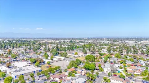 View/Area - 2114 E Knopf, Compton, CA 90222 photo 6 of 10