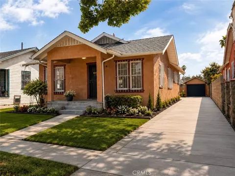 744 E 74th St, Los Angeles, CA 90001