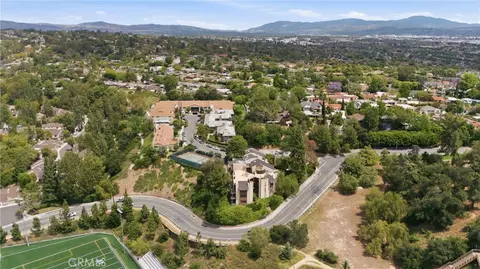 View/Area - 1307 Shadow Ln #D, Fullerton, CA 92831 photo 5 of 5