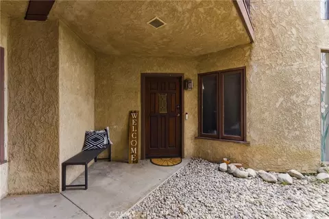 1307 Shadow Ln #D, Fullerton, CA 92831