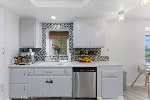 Kitchen - 1307 Shadow Ln #D, Fullerton, CA 92831 photo 3 of 3