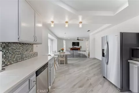 Entry Way - 1307 Shadow Ln #D, Fullerton, CA 92831 photo 2 of 4