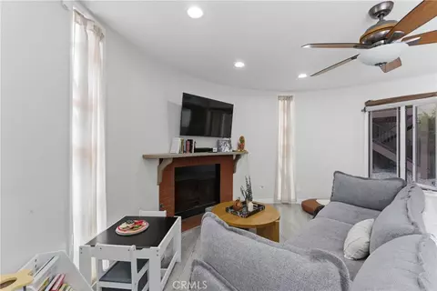 Living - 1307 Shadow Ln #D, Fullerton, CA 92831 photo 2 of 4