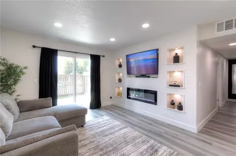 1309 W Mission Apt U-109 Blvd, Ontario, CA 91762