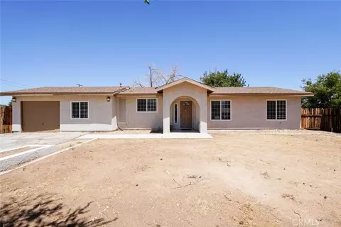 21018 Little Beaver, Apple Valley, CA 92308