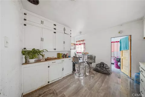511 N Chester, Compton, CA 90221 photo 4
