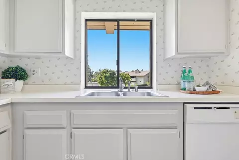 Kitchen - 13654 La Jolla, La Mirada, CA 90638 photo 5 of 5