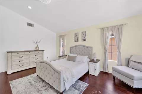 Bedroom - 517 Shadow Ln, Simi Valley, CA 93065 photo 5 of 8
