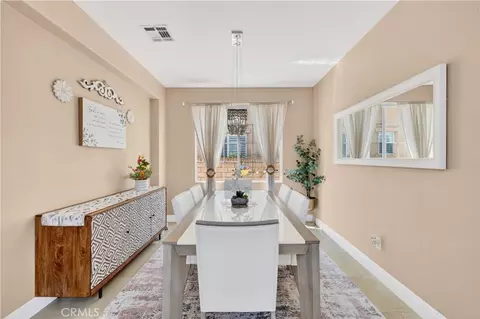 Dining - 517 Shadow Ln, Simi Valley, CA 93065 photo 1 of 2