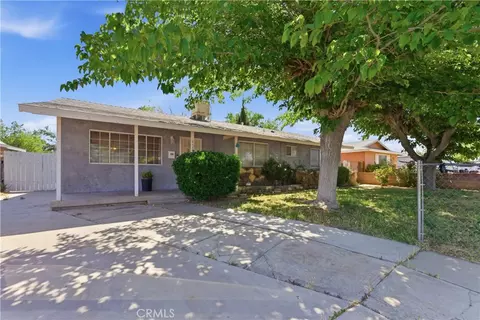 Exterior - 45514 12th St, Lancaster, CA 93534 photo 3 of 12