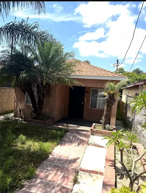 13517 S Willowbrook Ave, Compton, CA 90222