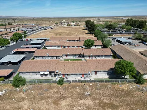 18335 Montezuma, Adelanto, CA 92301 photo 6