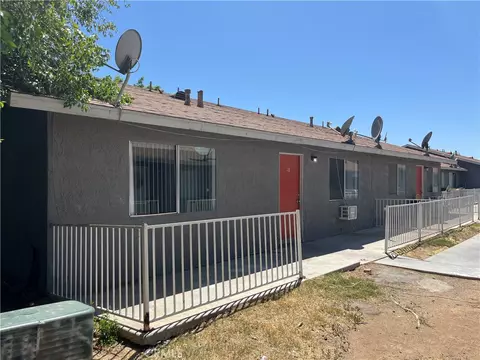 18335 Montezuma, Adelanto, CA 92301 photo 12