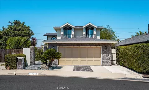2342 Cynthia Ct, Costa Mesa, CA 92627