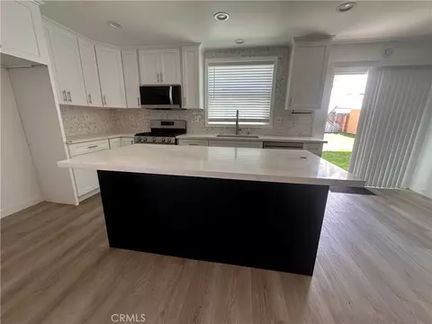 Kitchen - 7312 Walnut Ave, Paramount, CA 90723 photo 3 of 3