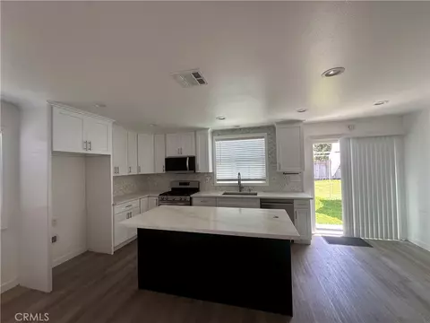 Kitchen - 7312 Walnut Ave, Paramount, CA 90723 photo 1 of 3