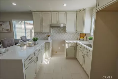 223 S Aprilia Ave, Compton, CA 90220 photo 32