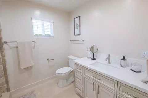 223 S Aprilia Ave, Compton, CA 90220 photo 21
