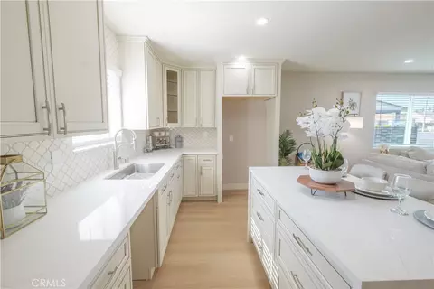 223 S Aprilia Ave, Compton, CA 90220 photo 9
