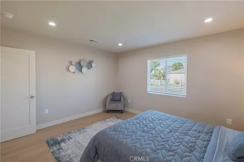 223 S Aprilia Ave, Compton, CA 90220 photo 13