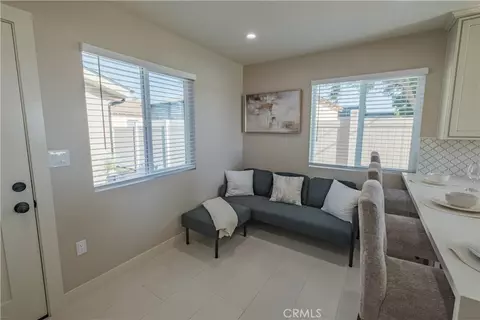 223 S Aprilia Ave, Compton, CA 90220 photo 33
