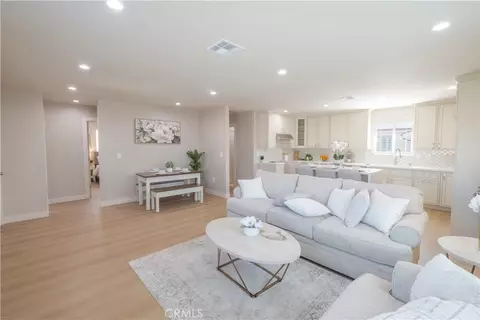 223 S Aprilia Ave, Compton, CA 90220 photo 3