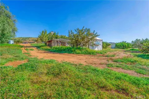 Exterior - 34754 Ellenan, Acton, CA 93510 photo 5 of 15