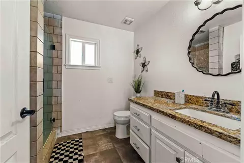 Bath - 34754 Ellenan, Acton, CA 93510 photo 1 of 4