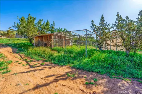 Exterior - 34754 Ellenan, Acton, CA 93510 photo 4 of 15