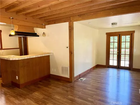 590 Rose, Twin Peaks, CA 92391 photo 2