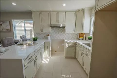 Kitchen - 223 S Aprilia Ave, Compton, CA 90220 photo 5 of 5