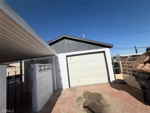 Exterior - 824 S 2nd, Barstow, CA 92311 photo 3 of 4