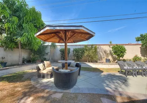 Exterior - 7835 Baysinger St, Downey, CA 90241 photo 4 of 4