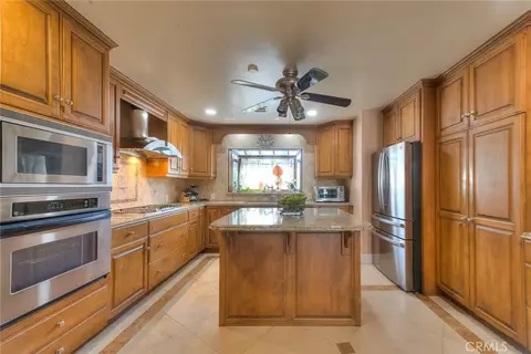 Kitchen - 7835 Baysinger St, Downey, CA 90241 photo 1 of 4