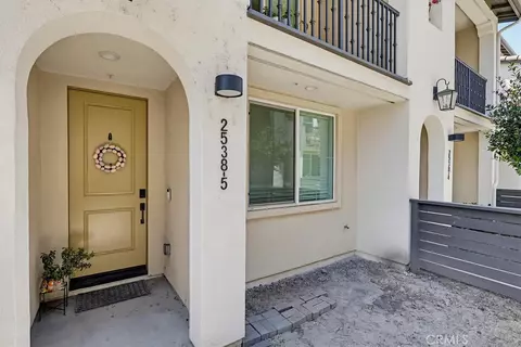 Exterior - 2538 Valentina Way #5, Commerce, CA 90040 photo 2 of 6
