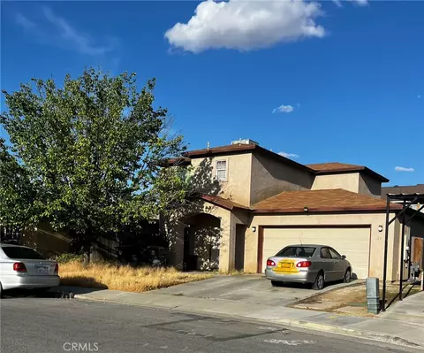 25 Del Playa Dr, Bakersfield, CA 93307