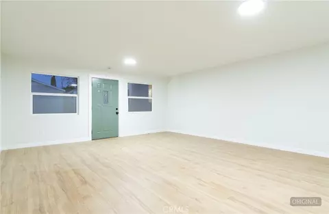 Living - 1100 E Tichenor St, Compton, CA 90221 photo 5 of 10