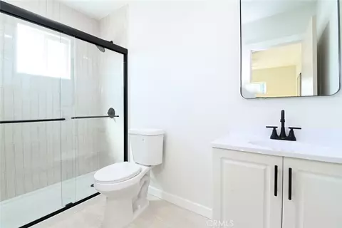 Bath - 1100 E Tichenor St, Compton, CA 90221 photo 4 of 4