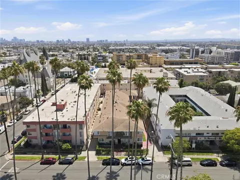 5408 Russell, Los Angeles, CA 90027