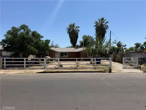 935 Sylvia Dr, Bakersfield, CA 93304