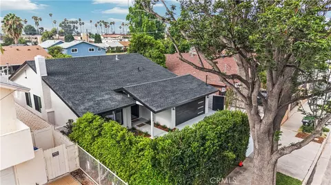 20254 Leadwell St, Winnetka, CA 91306
