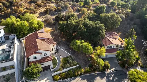 24923 Bella Vista Dr, Newhall, CA 91321