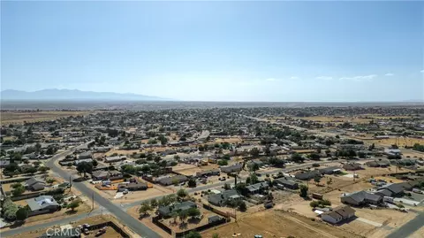 View/Area - 22031 Sauk Rd, Apple Valley, CA 92308 photo 5 of 10