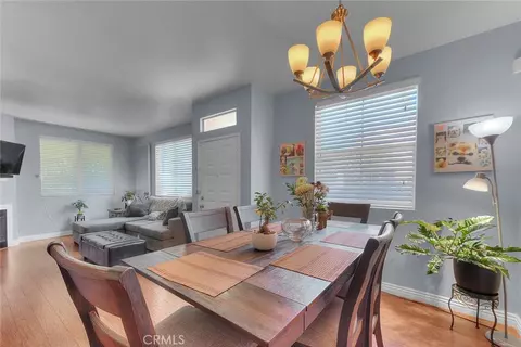 1845 Raymond Ave, Signal Hill, CA 90755