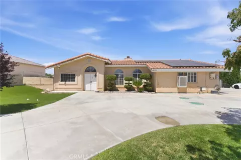 Exterior - 9302 Jacaranda, Hesperia, CA 92345 photo 2 of 11