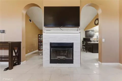 Entry Way - 9302 Jacaranda, Hesperia, CA 92345 photo 1 of 2