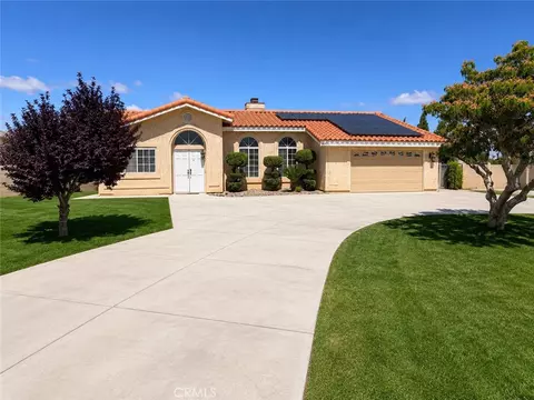 9302 Jacaranda, Hesperia, CA 92345